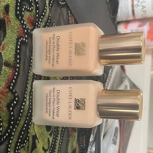 2 Estee Lauder Double Wear Foundation. FULL SIZE in Desert Beige and Tawny
